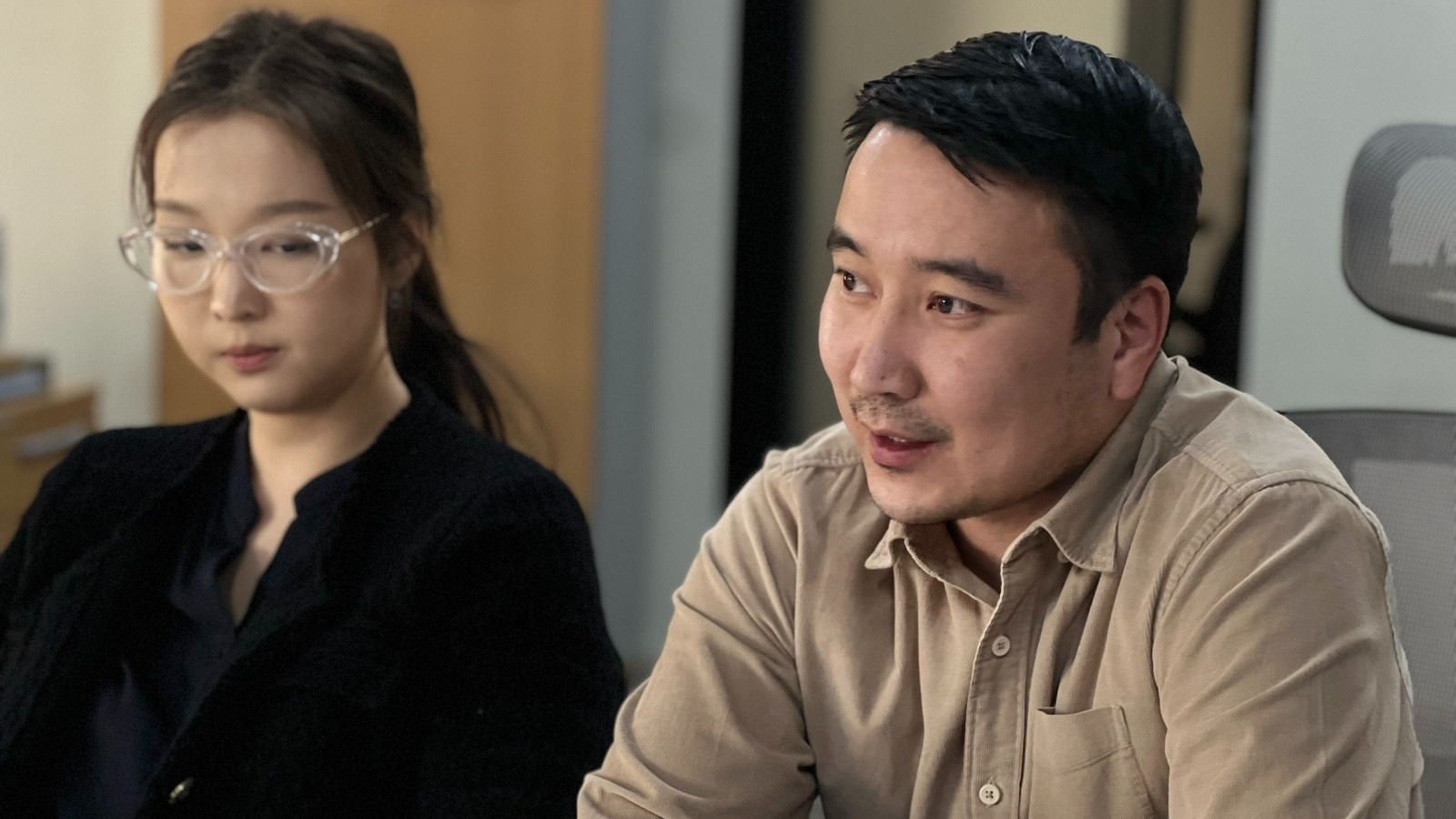 ТӨРИЙН АЛБАН ХААГЧДЫН ХАРИЛЦАА, ХАНДЛАГЫН ТУХАЙ СУРГАЛТЫГ ЗОХИОН БАЙГУУЛЛАА