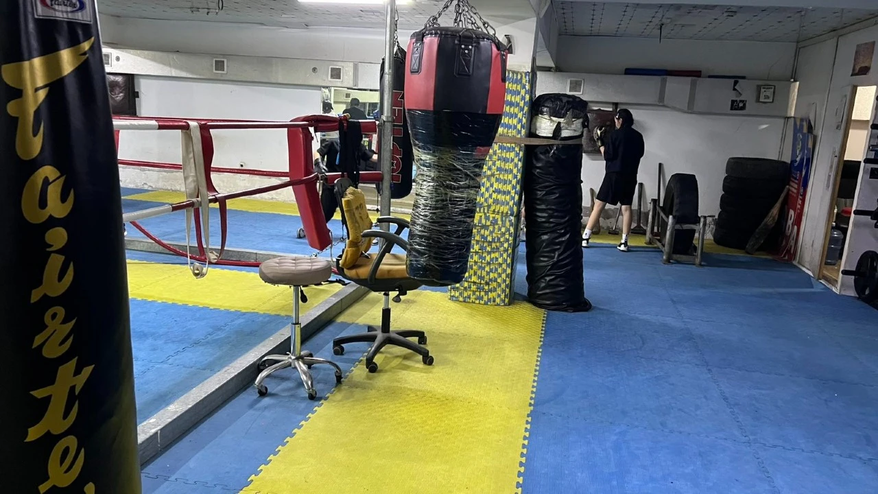 Хөх Чоно клуб