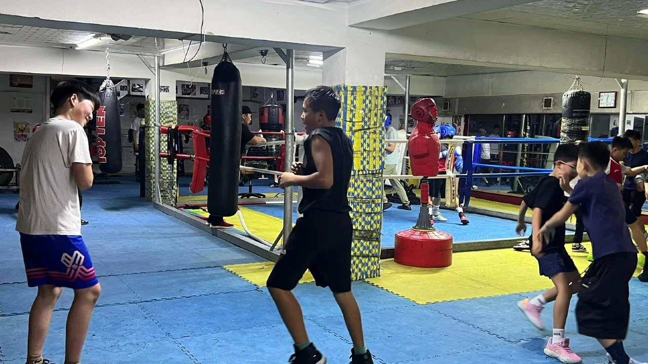 Хөх Чоно клуб