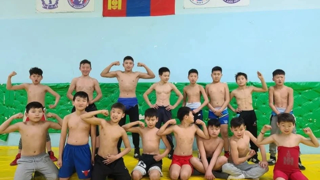 Ханчандмань клуб