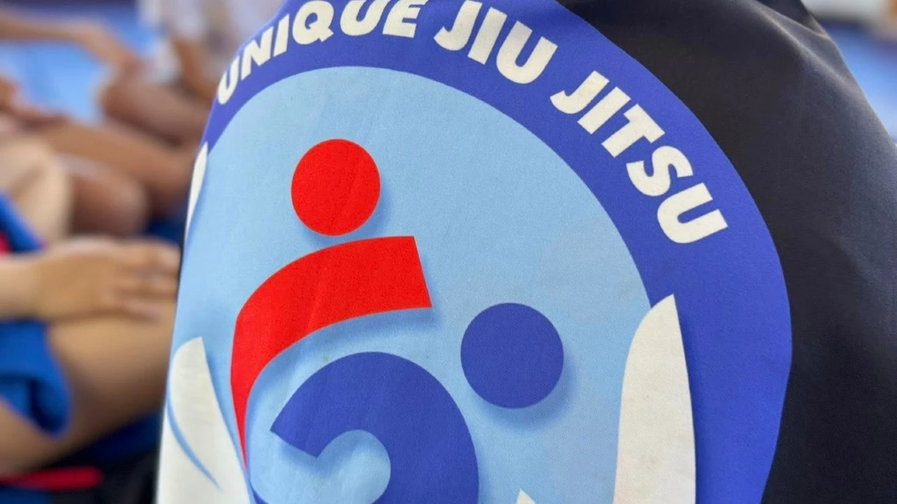 Unique Jiu Jitsu Academy - Салбар 1